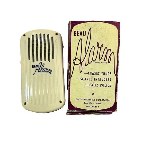 Vintage Beau Alarm with Box and Instructions, Sounds like a police siren AWESOME - Picture 1 of 5